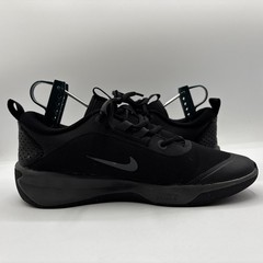 Nike Omni Multi-Court Black Anthracite GS Youth 5.5Y DM9027-001 Indoor Shoes