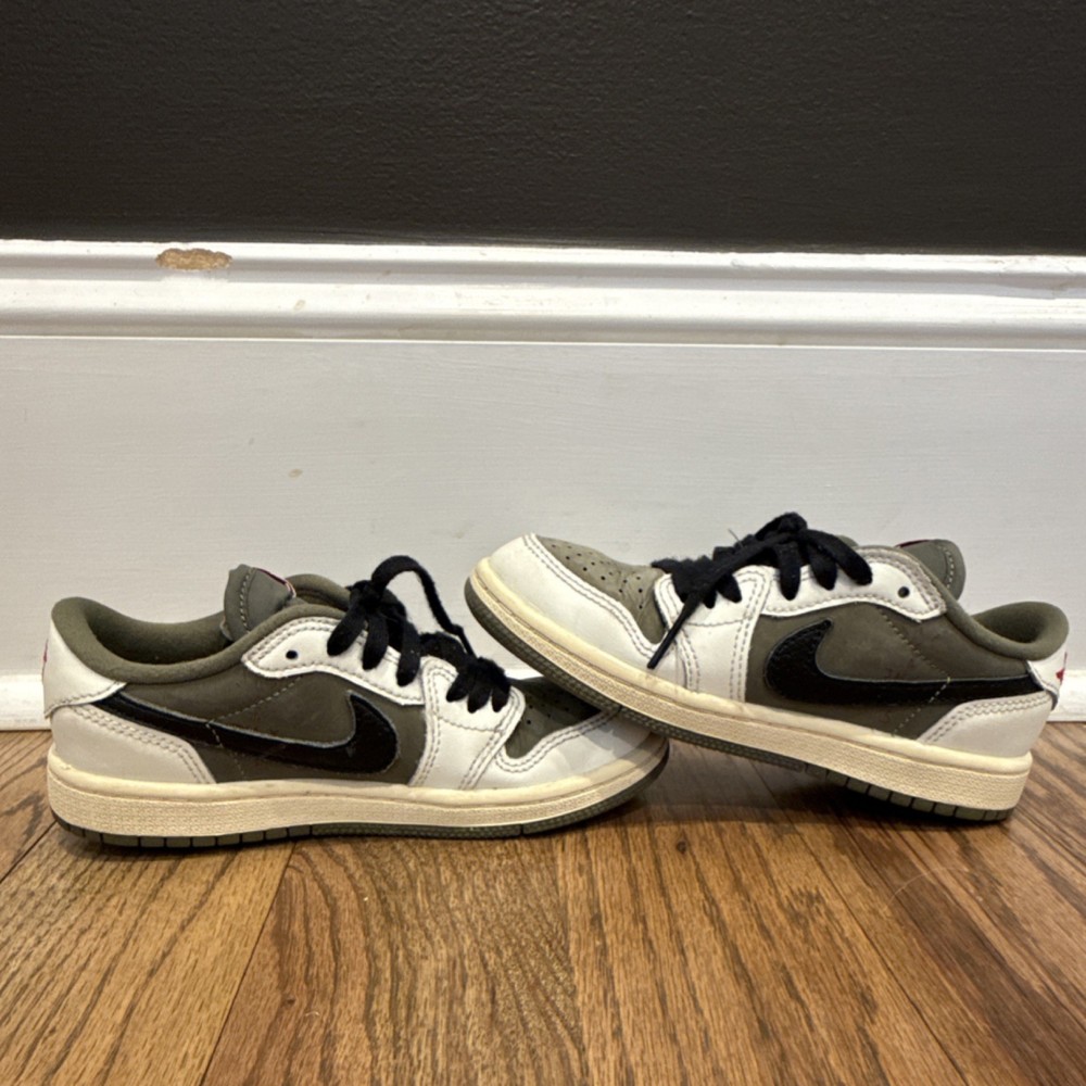 Air Jordan 1 Low Retro Travis Scott Medium Olive 12c