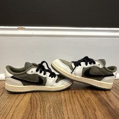 Air Jordan 1 Low Retro Travis Scott Medium Olive 12c