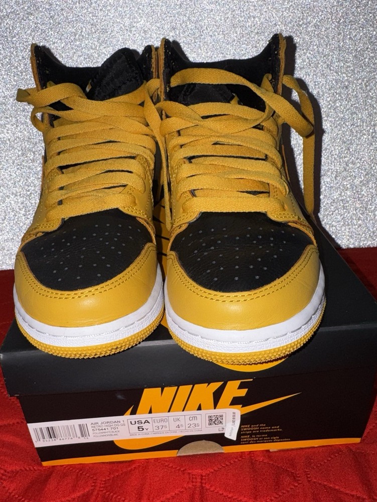 Nike Air Jordan 1 Retro High OG GS Yellow Black White Grade school 5Y 575441-701