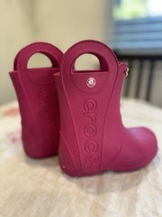 Crocs Handle It Rain Boot Pink Flower Pull On Unisex Kids Rubber Waterproof C11