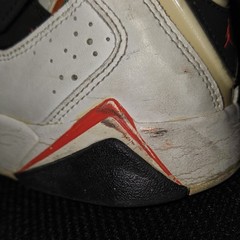 Air Jordan true flight Retro White Black coral Size 6Y Kids
