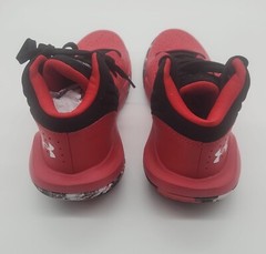 (GS) Under Armour Jet ’21‘ (Size 6Y)