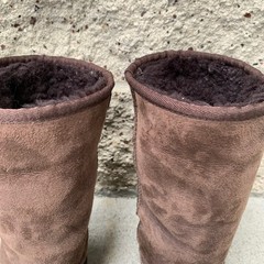 UGG AUSTRALIA Classic Tall Shearling Boots Kids 3 Euro 33 11″ Chocolate Brown