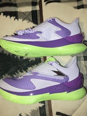 Under Armour Curry Flow Kids Athletic Sneakers Purple Green White Size 7