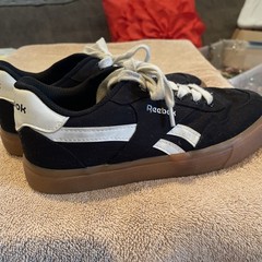 Reebok Classics Black White – Size 3 Kids Sneakers Shoes