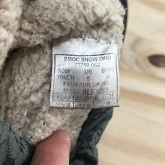 Bogs Waterproof Boots Youth 5 B-Moc Snow Cool Dinos Multicolor Pull On Round Toe