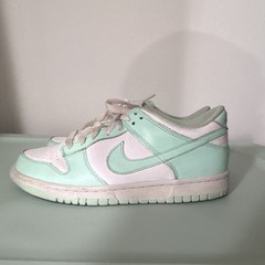 Nike Dunk Low GS Low Top Leather Sneakers Mint Green/White 6.5Y FZ3534-100