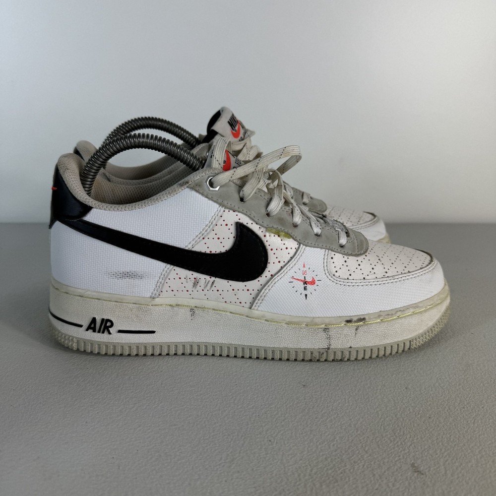Nike Air Force 1 Low LV8 GS Swoosh Compass Youth 6Y UK 5.5 Shoes EUR 38.5