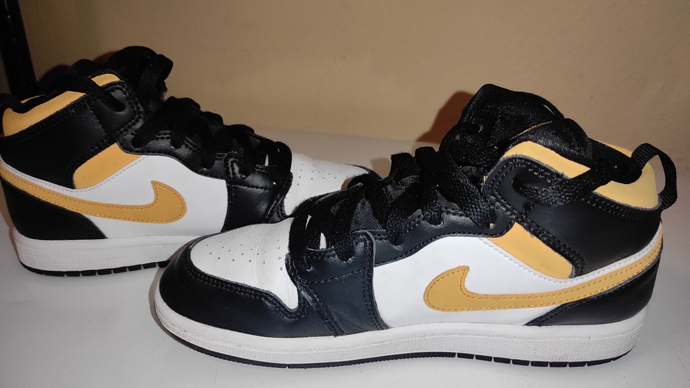 Size 3Y – Nike Air Jordan 1 Mid ‚White Pollen Black‘ White Black 640734-177 REAL