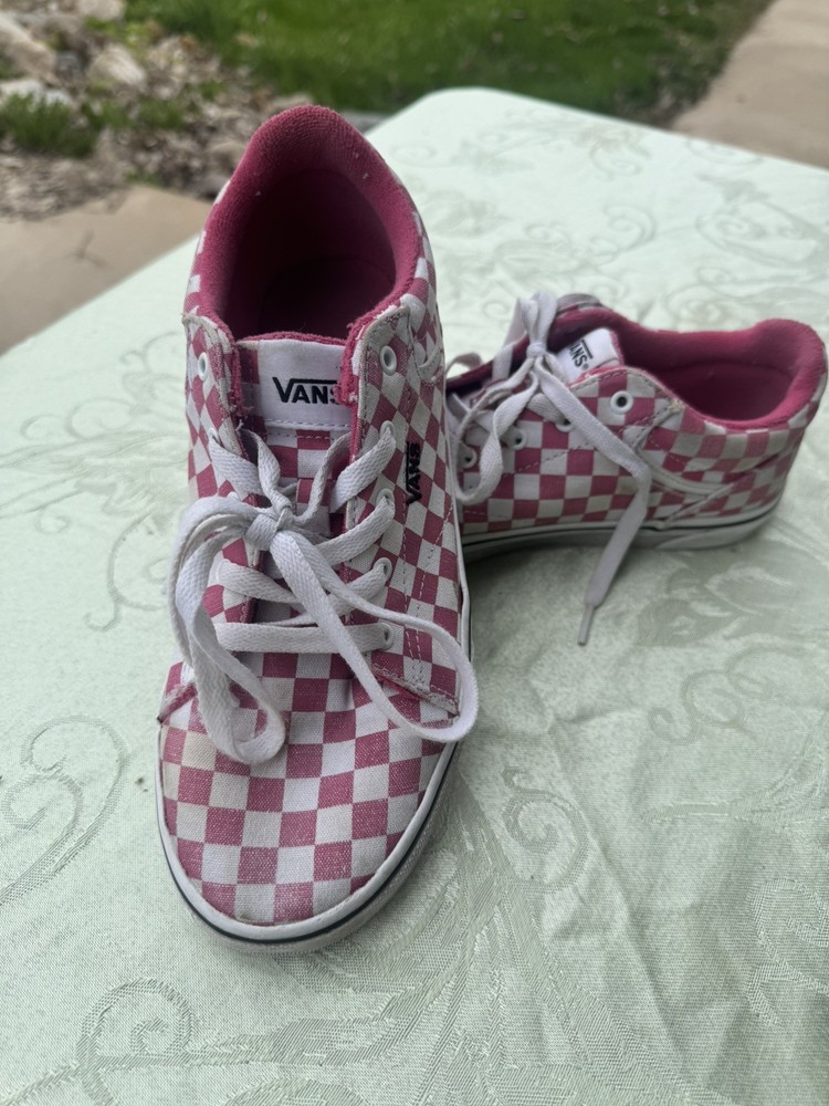 Vans Seldan Checkerboard Honeysuckle Pink Sneakers Misses Youth Size 5.5