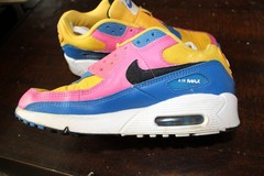Nike Air 90 GS max multicolor Yellow Blue & Pink 5y