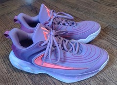 Nike Giannis Immortality 4 GS Purple Pink Black Raspberry FZ6734-500 Size 6Y