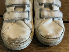 VEJA Small Esplar Hook & Loop Sneakers Youth Size 12