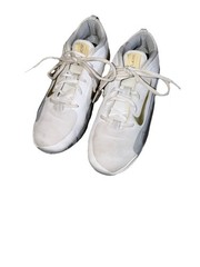 Nike IsoFly GS White Metallic Gold Cool Grey Kids 6.5 Y Basketball FN4384100 EUC