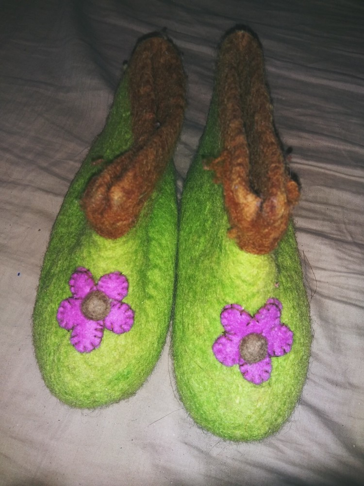 Handmade Nepal Wool Children’s Slippers