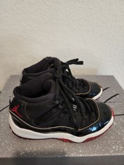 Nike Air Jordan Kids Retro XI 2019 Used With No Box Black Sneakers Size 12C