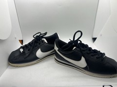 Nike Cortez Basic SL Athletic Shoes – Kid’s Size 4Y GS – Low Black – 904764 001