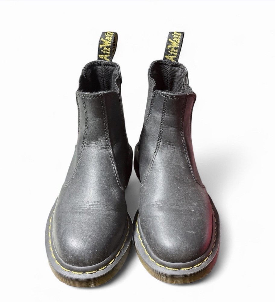 DR MARTENS Doc Black Leather Chelsea Unisex Youth Size Men 4 Woman 5