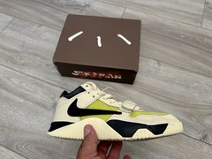 Nike X Travis Scott Jumpman Jack TR (PS) Size 2Y FJ2851-102