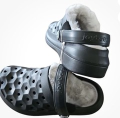 New Joybees Size 11 Kids Black Clogs with Removable Gray Washable Lining NWT