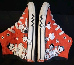 Converse Peanuts Chuck Taylor All Star Hi Tops Charlie Brown Youth 3 Sneakers