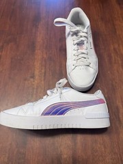 Puma Youth Sneaker Cali Star Iris Holographic Stripe Size 6.5 Youth