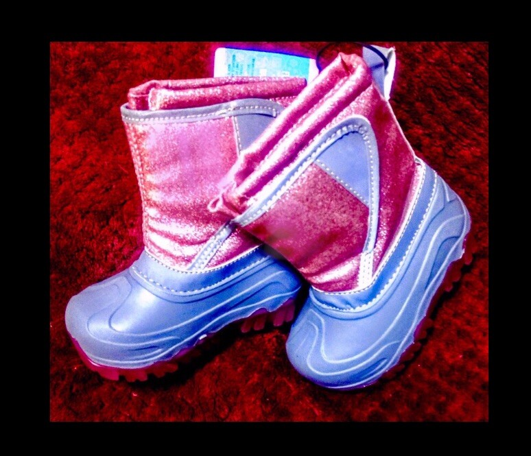 Members Mark Kids Light Up Insulated Snow Boots size 7/8 (6.5″X3″)cold rate -10°