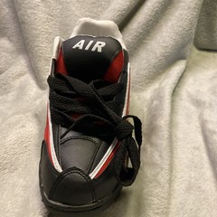 Air Wave Size 4 Wheel Roller Shoes, Black and Red, New In Box