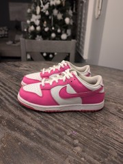 Nike Dunk Low Laser Fuchsia Pink Youth Size 1.5 FB9109-102