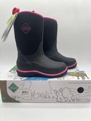 Tried On Muck Element Kids Pink Pull On Waterproof Comfort Mid Boots 1 Youth
