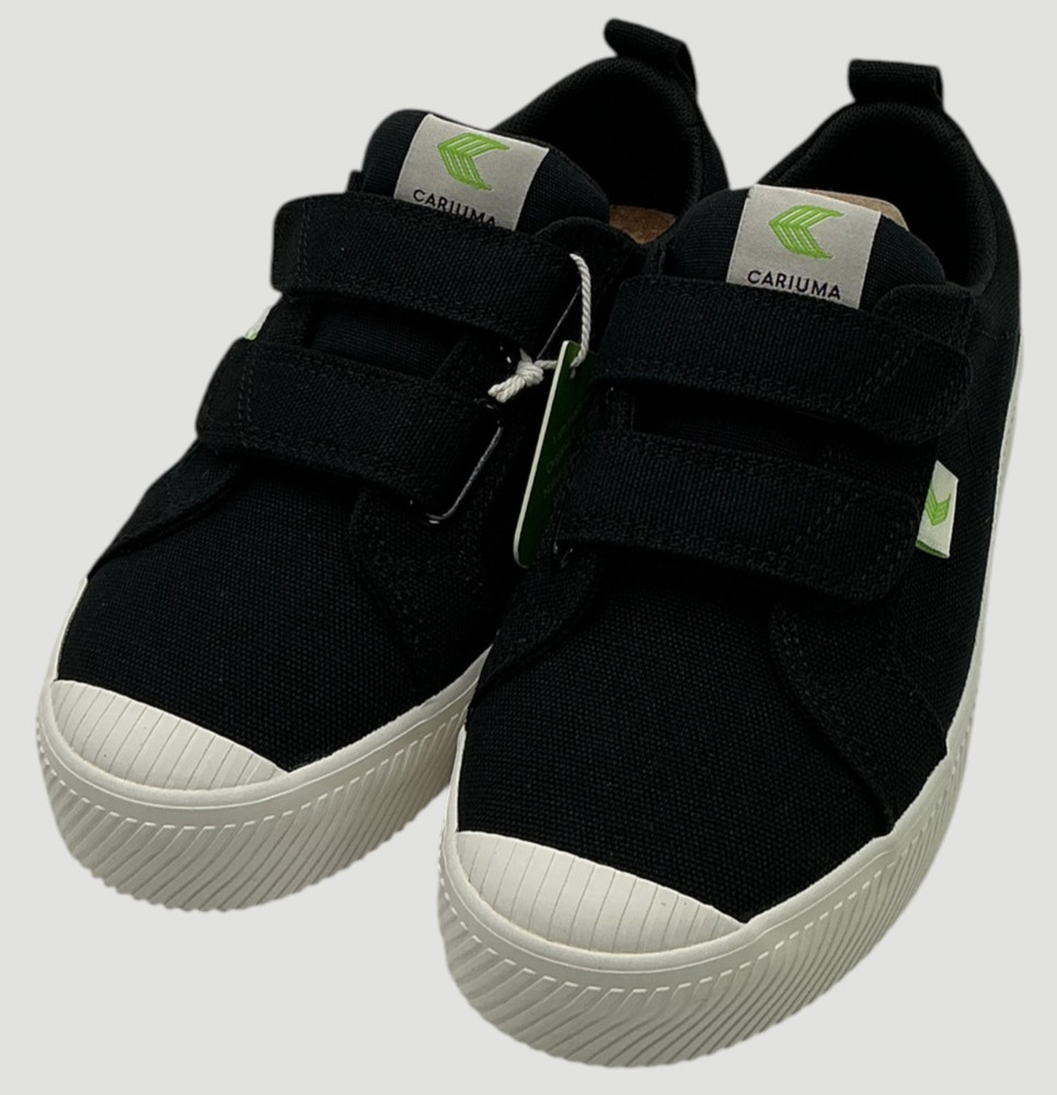 Cariuma OCA Low Kid’s Size 13K Black Canvas Sneakers NIB