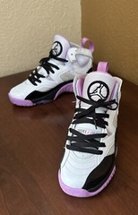 Jordan Jumpman Two Trey Shoes Barely/Grape DQ8431-105 GS Size 6Y Women Size 7.5