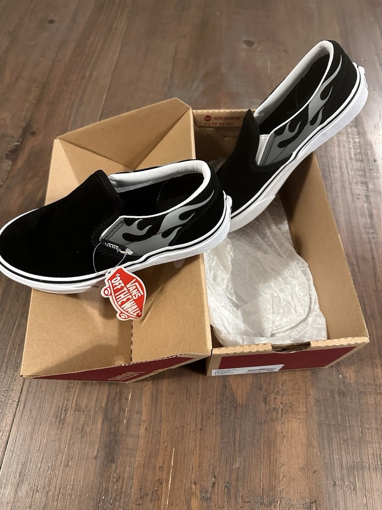 VANS Classic Slip-On Suede Flame Black/White Unisex Kids US 2 New w/ Box
