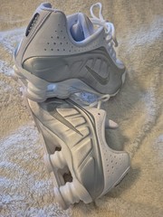 Nike Shox R4 White and Metallic Silver, size 6Y, fits Women’s 7.5 New w/o Box