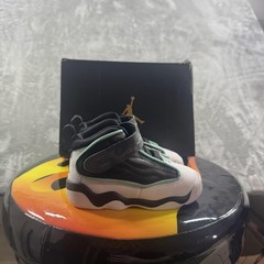 Jordan Pro Strong TD Shoes Toddler Size 7C Black White Tropical Twist Strap