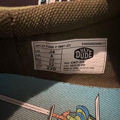 Hey Dude TMNT Ninja Turtles Leonardo Wally Funk Shoes Size J4