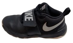 Nike Team Hustle D8 Unisex Size 5.5Y Black Athletic Shoes Sneakers 881941-001