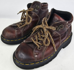 Dr Doc Martens 9352 Men’s England Leather Chunky Platform Boots Big Kids Size 4
