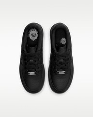 Nike Air Force 1 LE Size 5.5 Youth. Black