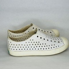 Native Jefferson Junior Kids Unisex Shoe Regatta White Size J5 Water Shoes READ