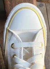 Converse All Star Chuck Taylor High Top Sneaker White/Gold Kids US 12