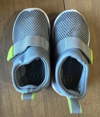 Cat & Jack Unisex Kids Gray/Green Mesh Hook & Loop Low Top Sneakers US 5