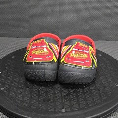 Crocs Clogs Kids Size 6 Red Lightning McQueen Cars Slip-On Shoes 205497