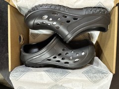 kids Black Muckster Clogs