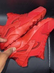 Size 7Y – Nike Huarache Run Low Triple Red, Replaced Box, Clean, Minor Flaws