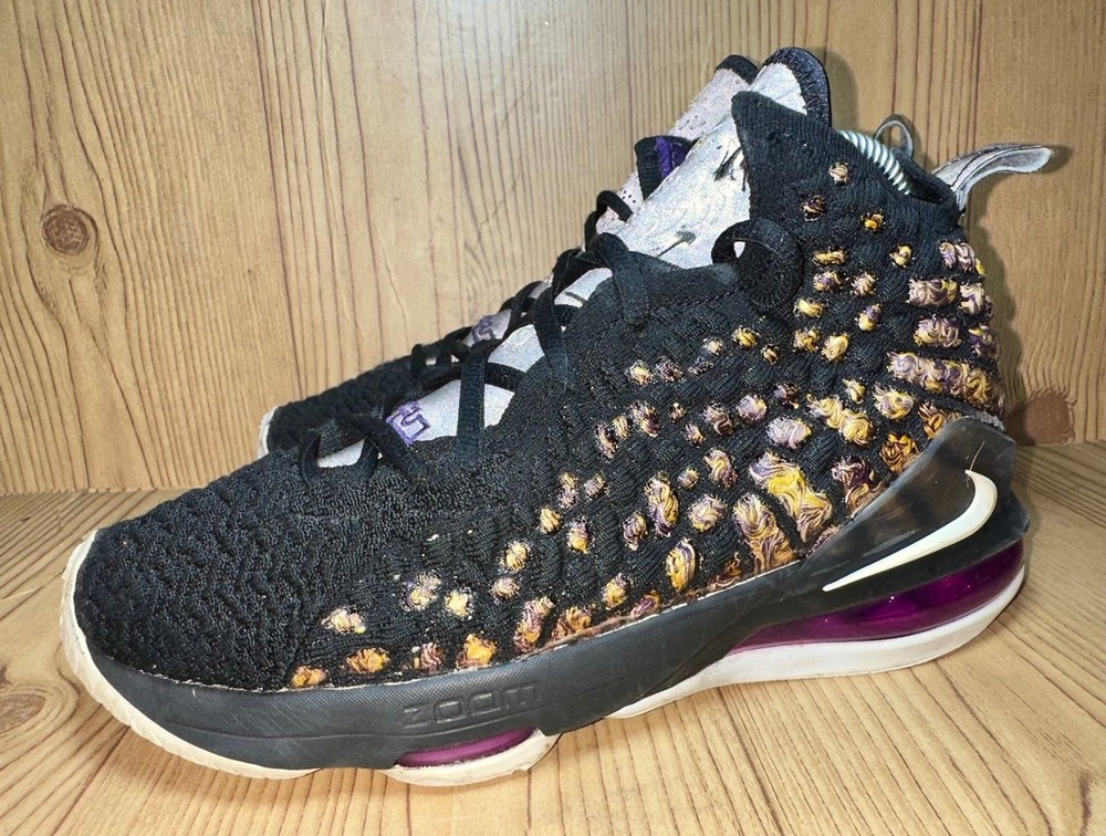 5.5Y / Womens 7 – Nike LeBron XVII 17 BG Lakers GS BQ5594-004 Basketball Shoes