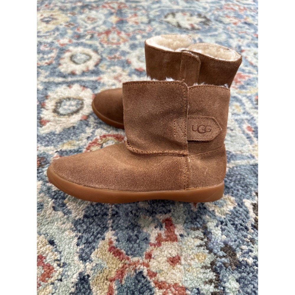 UGG Keelan Boots Toddler 9 Chestnut Brown Suede Shearling Lined
