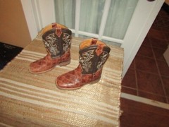 Unbranded Brown Animal Print Boots Distressed Youth sz US 13.5 Mex 20.5