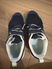 Kids ON CLOUD Cloud Play Midnight/White Running Shoes Size 2.5